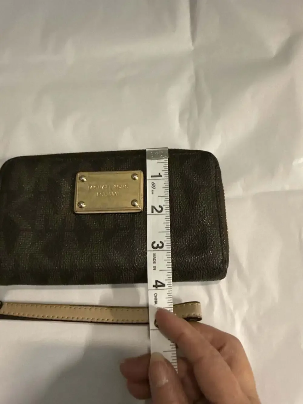 Michael Kors wallets for women - Picture 11 of 11